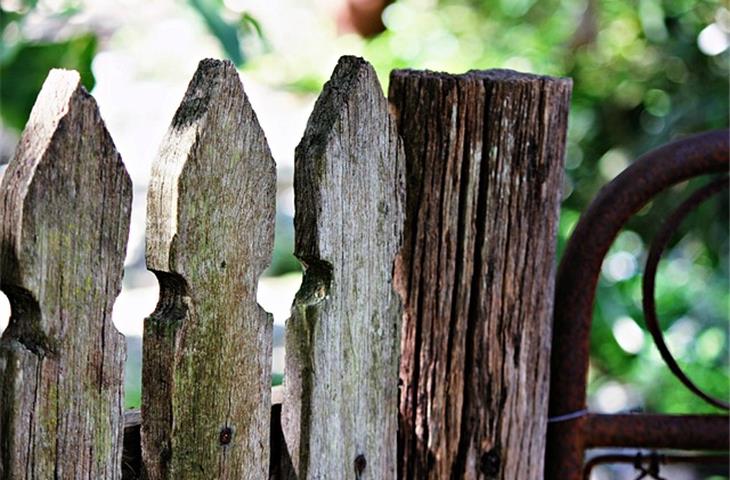 wood fence gate hinges