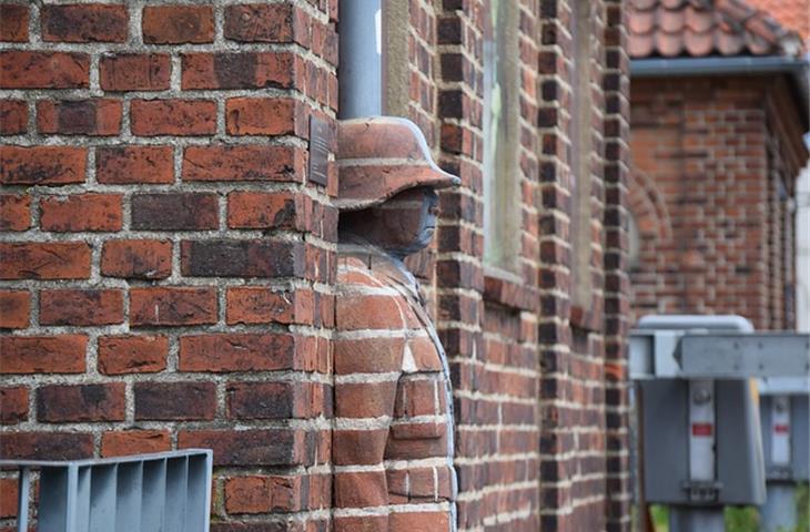 hidden inset cabinet hinges