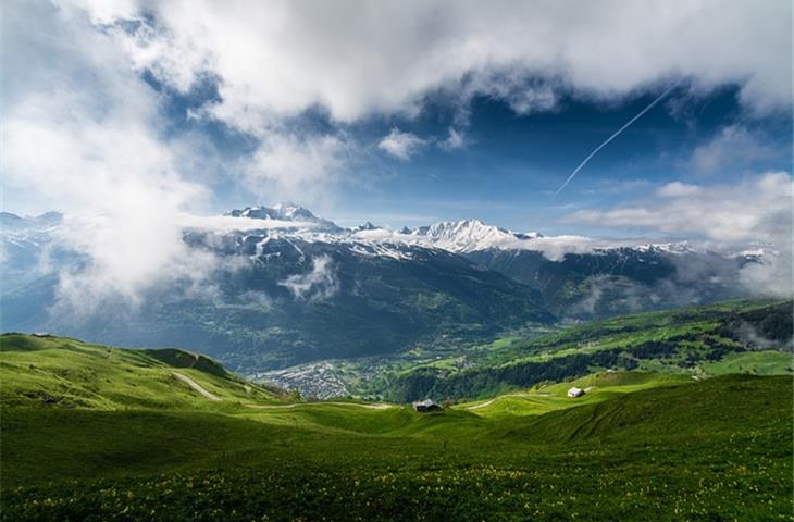 outdoor spring hinge