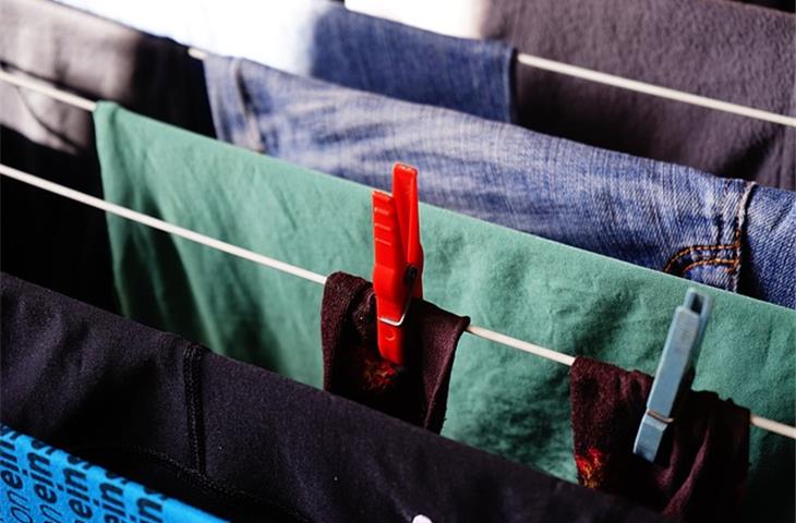 swivel hinge bracket