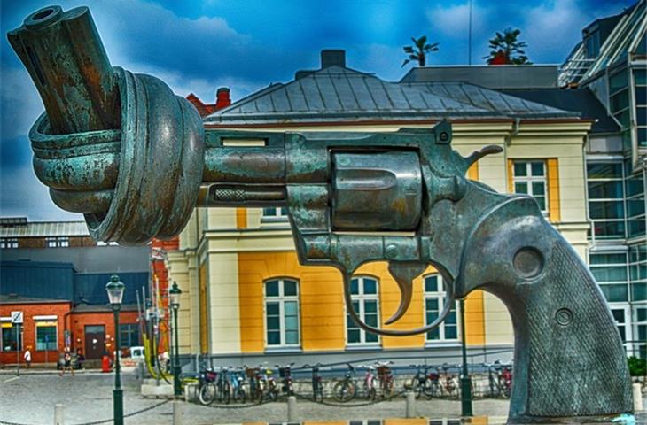 non removable hinges