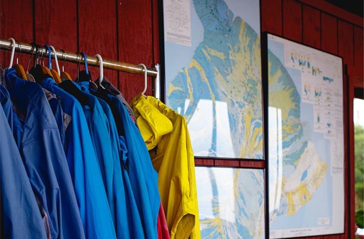 pivot hinges for closet doors