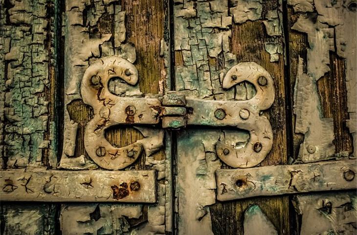 180 door hinge