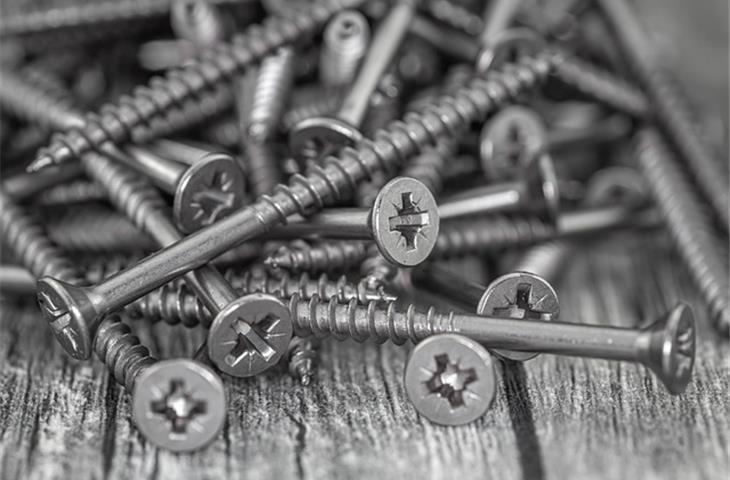 commercial hinge screw size